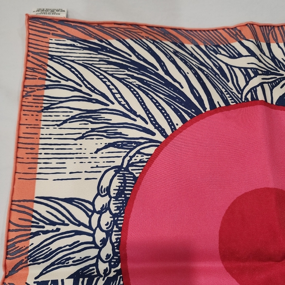 NWOT Rare 2024 Pink Saut Hermès Cavalier en Formes Silk Scarf 90 - Picture 4 of 15